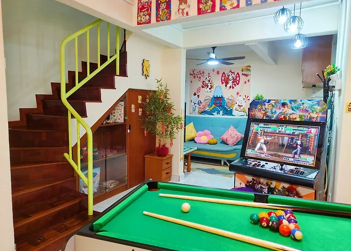 New! 3Rooms 6-8Pax Lucky Cat Homestay